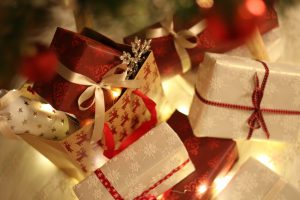 seasonal employees - Christmas gifts